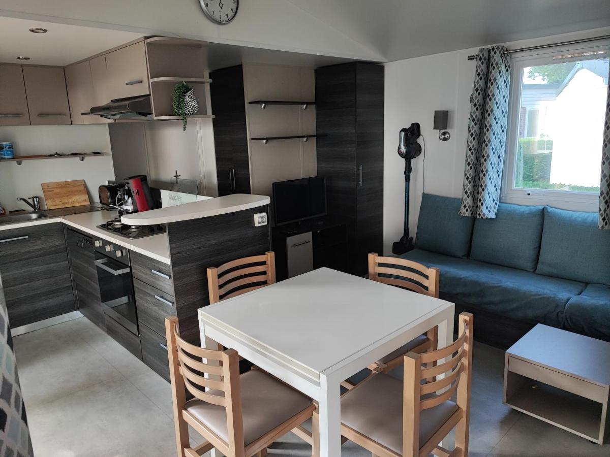 Mobilhome 741 Les Charmettes,3Ch,2Sdb,Lave Linge,Lave Vaisselle,Clim,2Wc Ле Мат Екстериор снимка